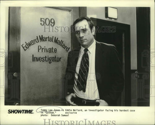 1989 Press Photo Tommy Lee Jones as Eddie Mallard in "Gotham." - nox31427