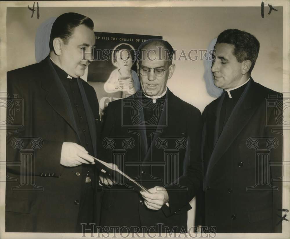 1955 Press Photo Bishops Plan Bishops Fund Campaign for Overseas Aid - nox31540
