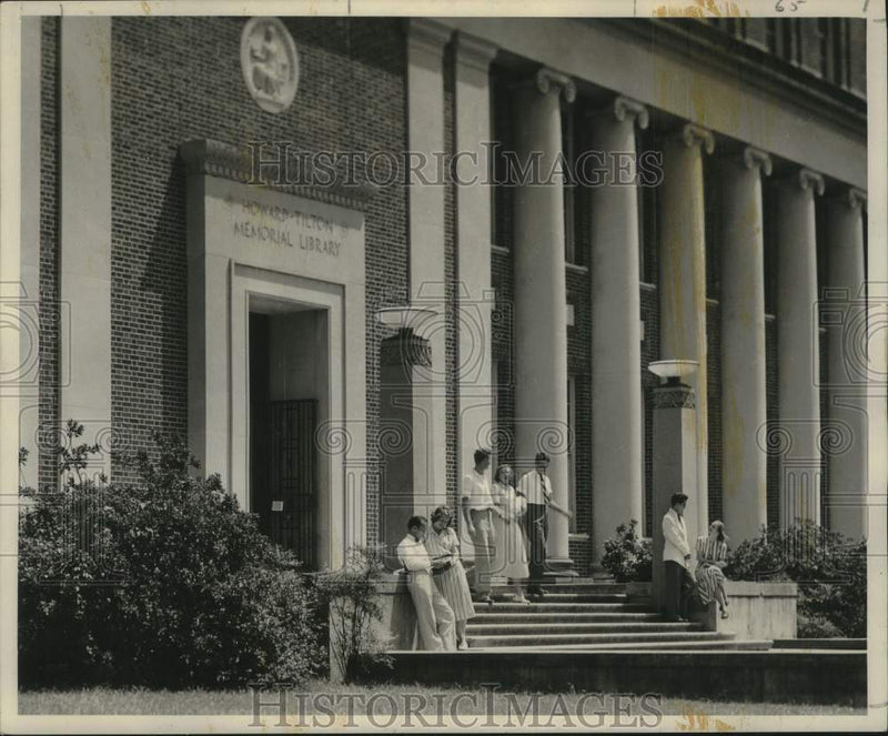 Load image into Gallery viewer, 1951 Press Photo Tulane University's Howard-Tilton Memorial Library, New Orleans
