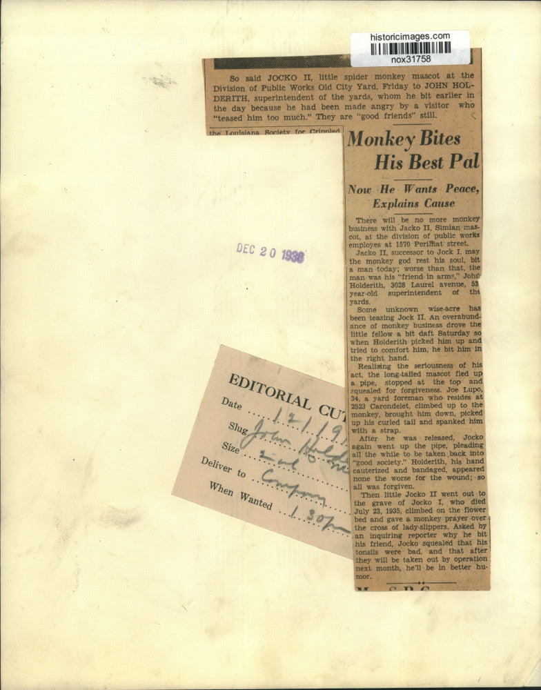 1936 Press Photo Public Works City Yard superintendent John Holderith & Jocko II