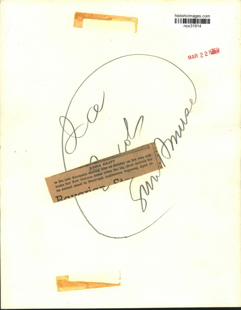 1959 Press Photo "Holiday on Ice" Figure Skater Erika Kraft - nox31914