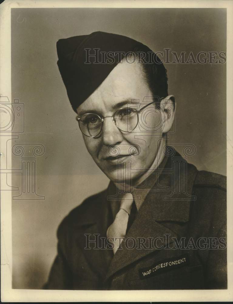 1950 Press Photo Author of "The Froth Estate" Joseph Mackey - nox32211