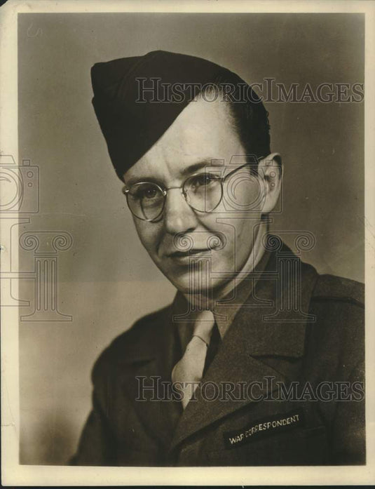 1950 Press Photo Author of "The Froth Estate" Joseph Mackey - nox32211