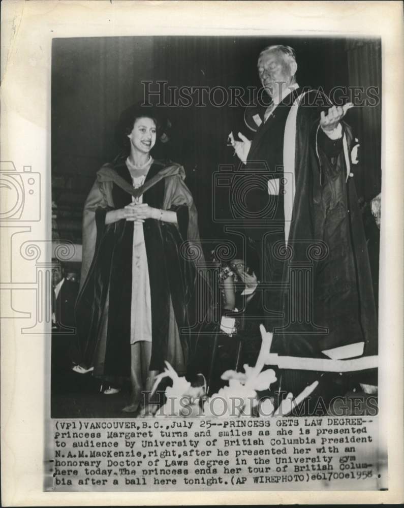 1958 Press Photo England's Princess Margaret at University of British Columbia