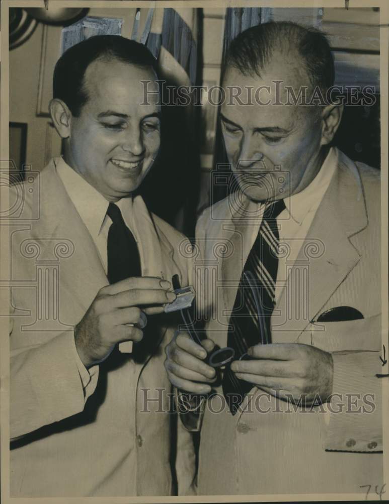 1948 Press Photo New York Times Editor Neil McNeil, New Orleans Mayor Morrison