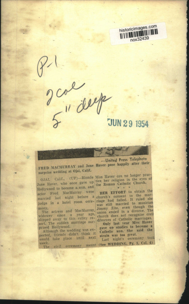 1954 Press Photo California-Fred MacMurray & June Haver after their wedding.