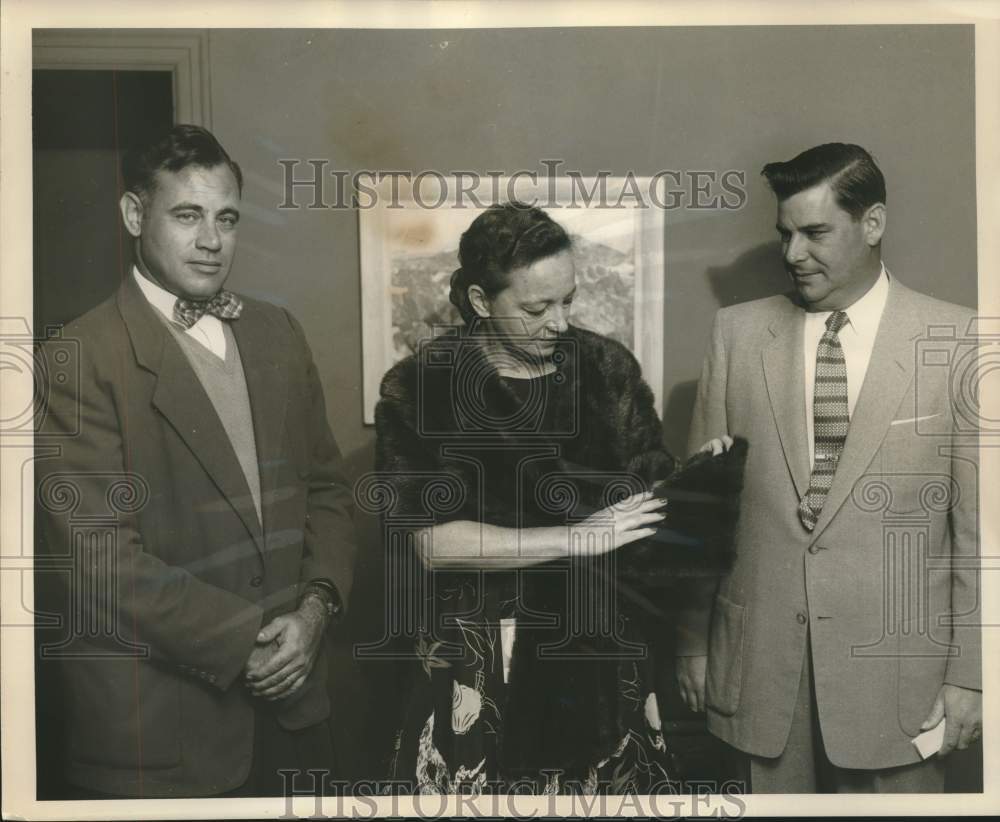 1955 Press Photo American Liberty Marketing Employees, Stanley LeBlanc et al