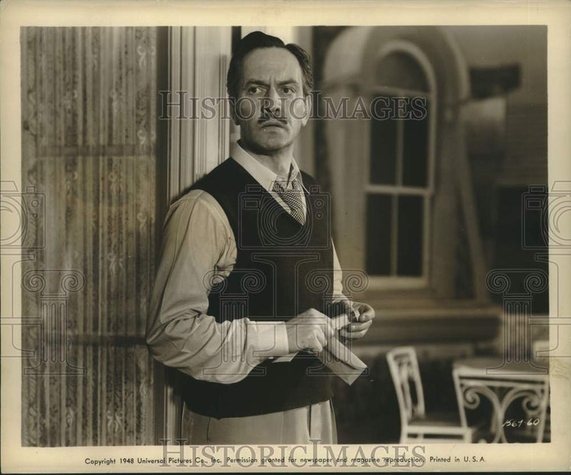 Load image into Gallery viewer, 1948 Press Photo Actor Fredric March in "An Act of Murder" - nox32890
