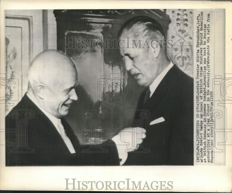 Load image into Gallery viewer, 1959 Press Photo Premier Nikita Khrushchev with Prime Minister Harold MacMillan.
