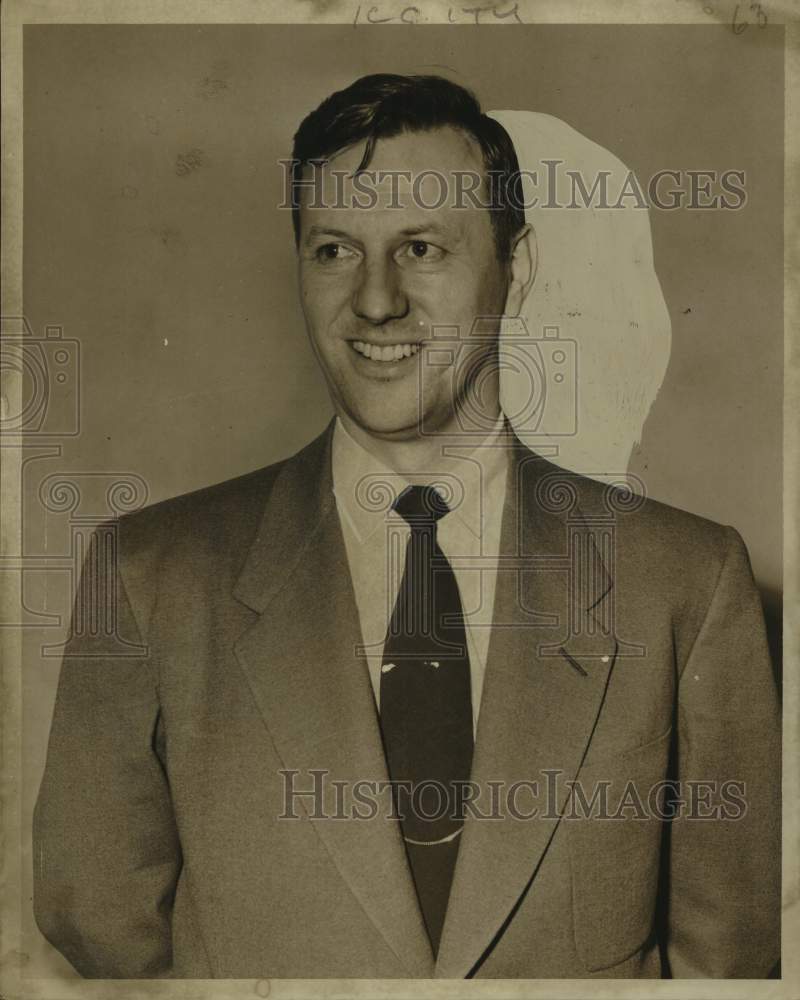 1951 Press Photo Mr. C.P. Love - nox33236
