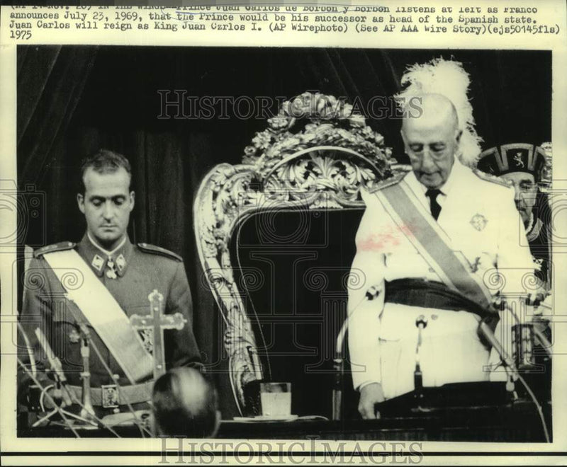 Load image into Gallery viewer, 1975 Press Photo Franco announces Prince Juan Carlos de Borbon to be successor.
