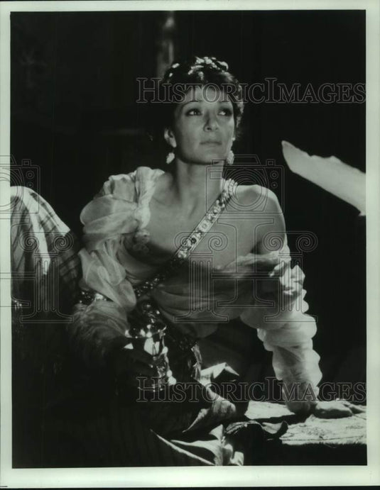 1981 Press Photo Actor Jane Lapotaire in Broadway Show "Piaf" - nox33859