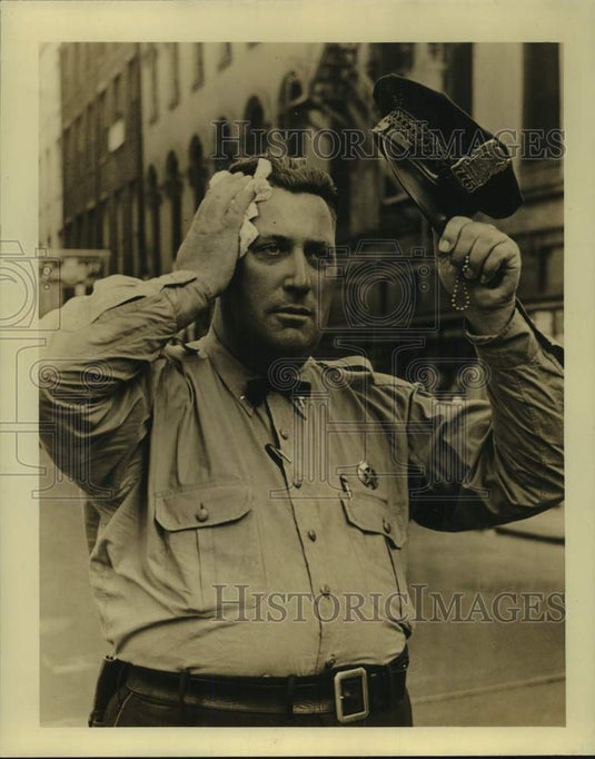 1938 Press Photo Police Officer Clifford LeBlanc - nox34103