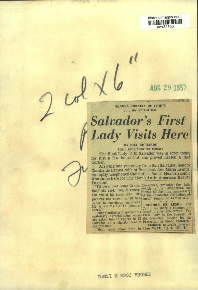 1957 Press Photo Senora Coralia De Lemus, the First Lady of El Salvador