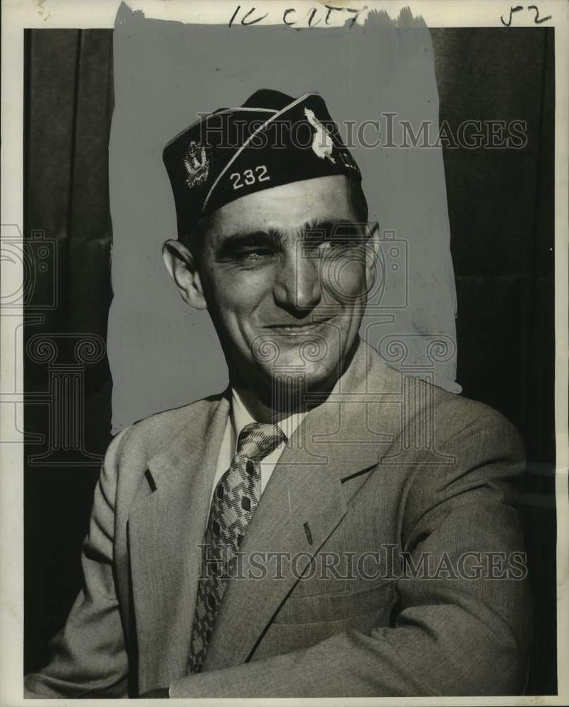 Load image into Gallery viewer, 1953 Press Photo American Legion Post #232 New Commander Byron Lemonier
