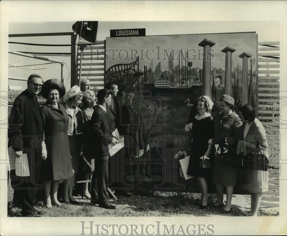 1970 Press Photo Participants at Dedication of Louisiana Mural at Kennedy Center