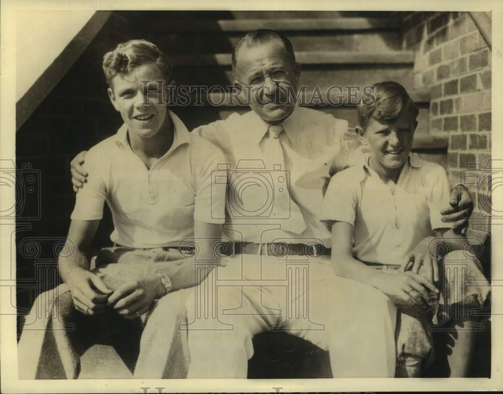1934 Press Photo Noted Scientist Dr. John A. Kolmer & Sons - nox34537
