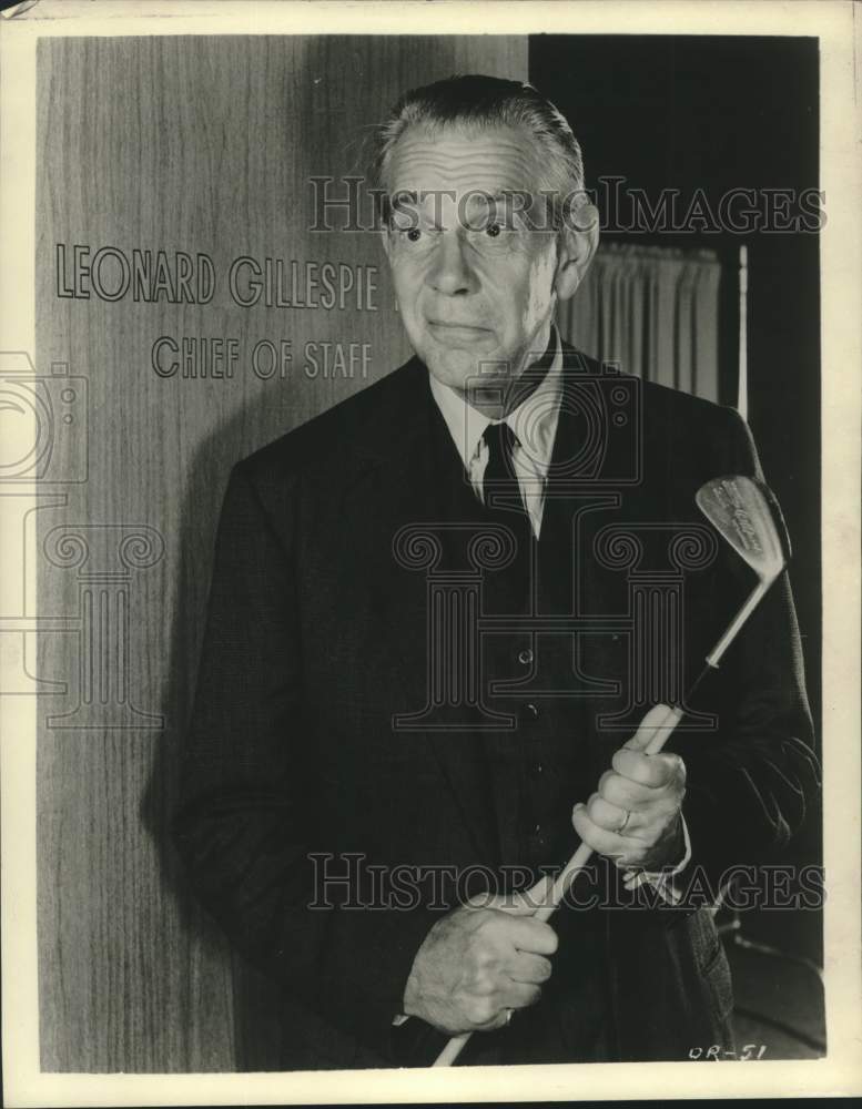 1961 Press Photo Actor Raymond Massey in Dr. Kildare. - nox35089