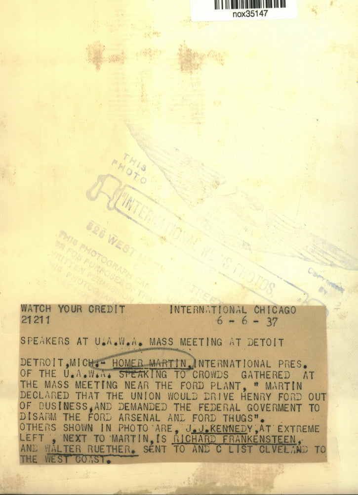 1937 Press Photo Speakers at U.A.W.A. mass meeting at Detroit. - nox35147