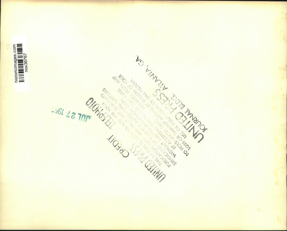 1953 Press Photo Chicago-Stuart McCutcheon announces signing of Korean truce.