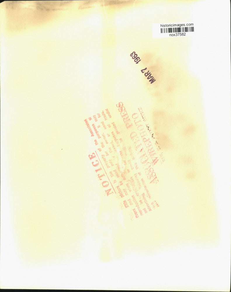 1963 Press Photo Shoes Given Cuban Refugee Antonio Infante Upon Miami Arrival