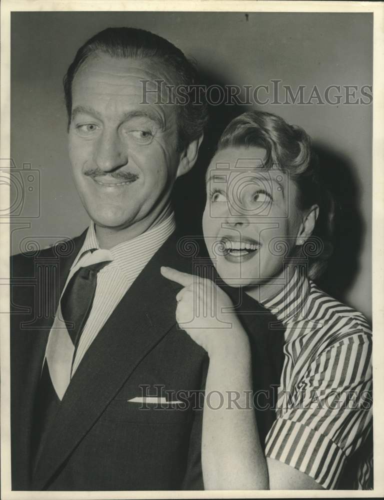 Load image into Gallery viewer, 1958 Press Photo "My Wife's Next Husband" Actors David Niven, Patricia Donohue
