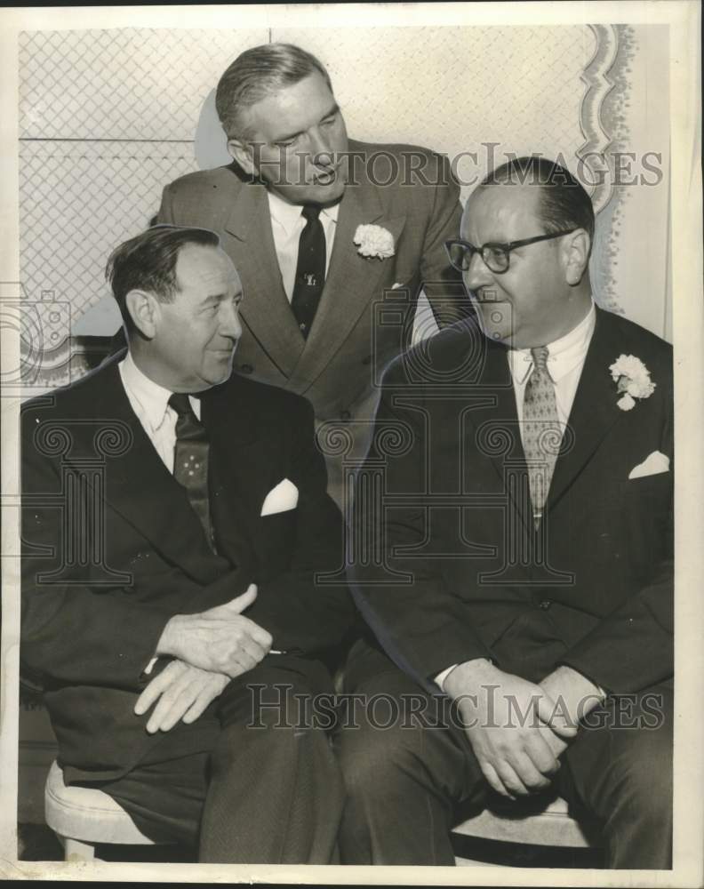 Load image into Gallery viewer, 1955 Press Photo Studebaker-Packard Officials at Dealers' Meeting, New Orleans
