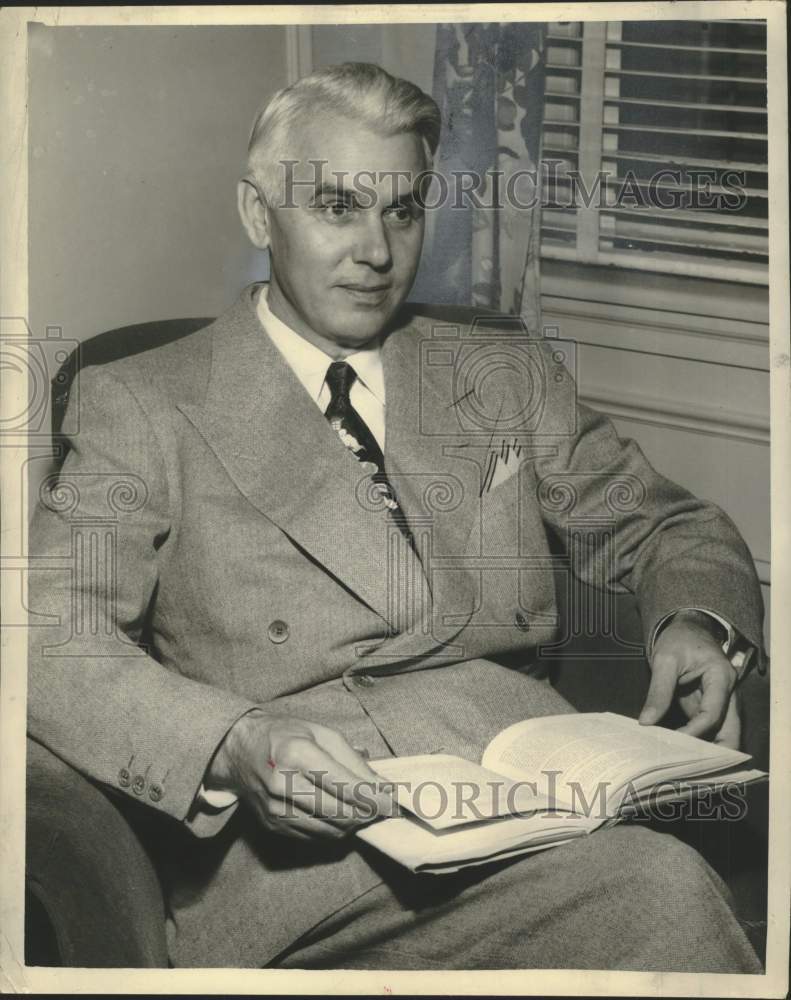 1949 Press Photo University of Tampa President Dr. Ellwood C. Nance - nox39505