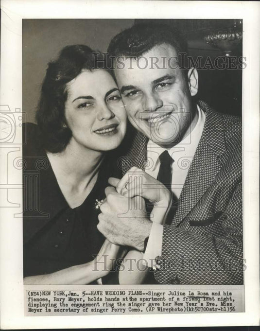 1956 Press Photo Singer Julius La Rosa, Fiancee Rory Meyer, New York - nox39537