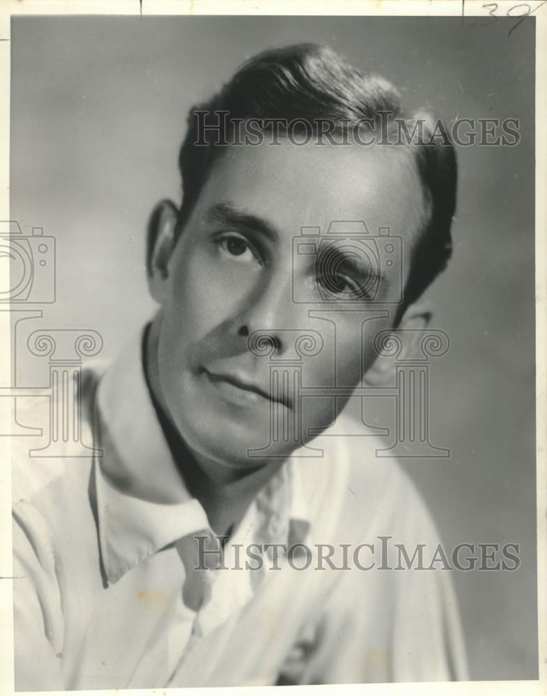 1952 Press Photo Laurence Oden - nox39600