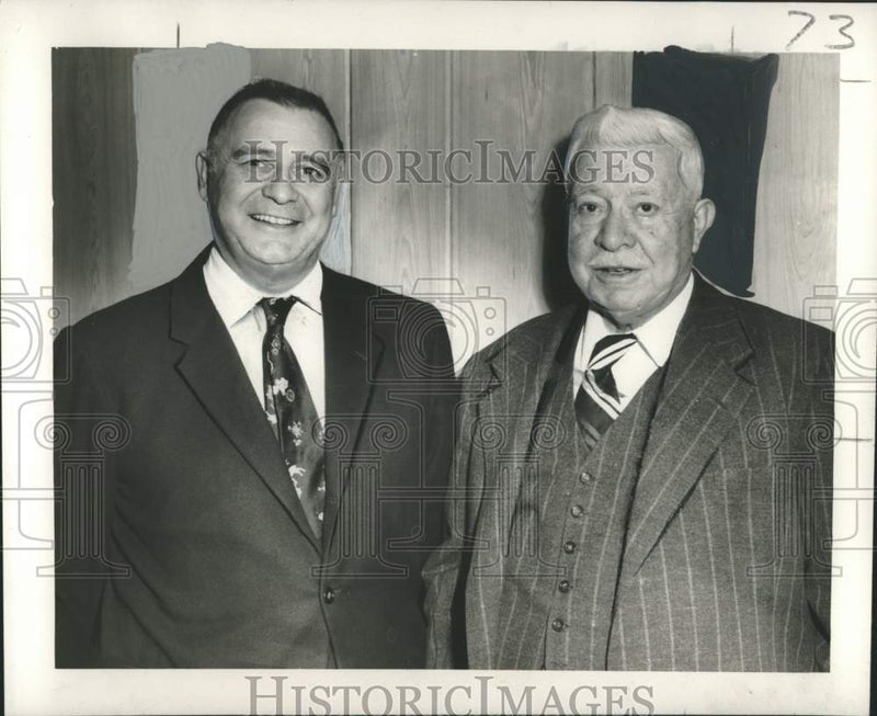 Load image into Gallery viewer, 1958 Press Photo Frank Orofino and Francis Orofino at Solari's. - nox39994
