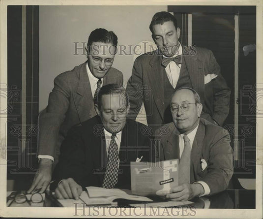 1950 Press Photo New Orleans Advertising Week Chairmen Make Final Plans