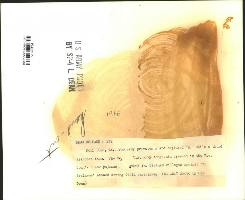 1966 Press Photo Fort Polk, Louisiana guard in field training exercises.