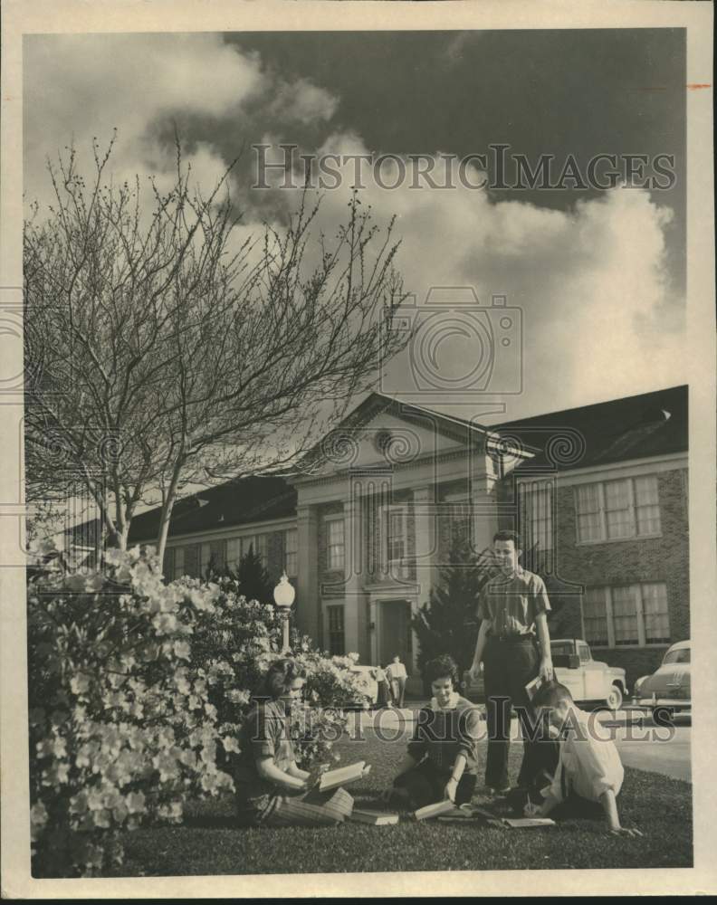 1963 Press Photo Francis T. Nicholls Junior College Upon Opening in 1948- Historic Images