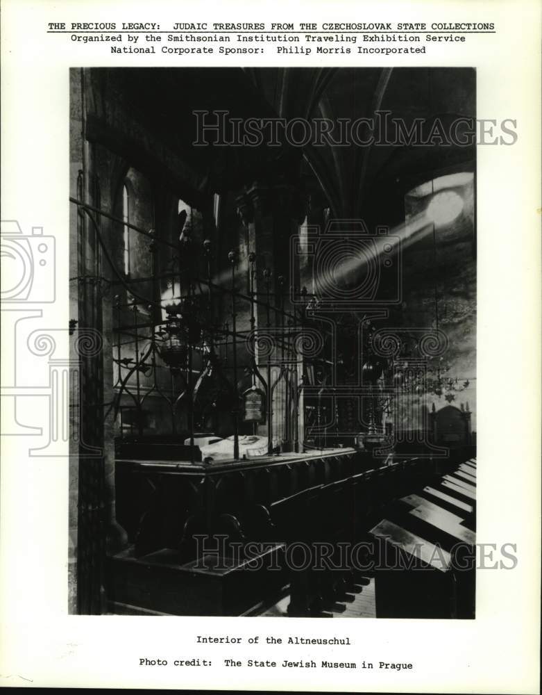 1985 Press Photo Interior of Synagogue Altneuschul, Prague - nox42056