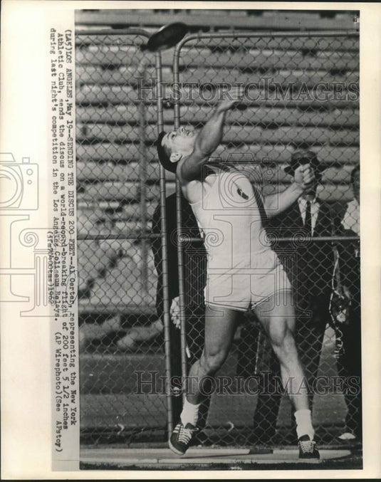 1962 Press Photo Discus Thrower Al Oerte Sets Record at Los Angeles Competition