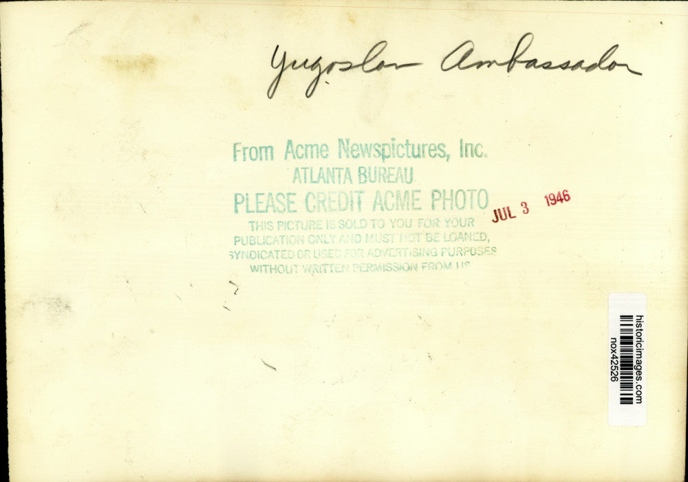 1946 Press Photo Yugoslav Ambassador to the U.S., Sava Rosanovic in his office