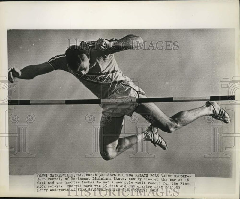 Load image into Gallery viewer, 1963 Press Photo John Pennel Sets Pole Vault Record in Florida Relays
