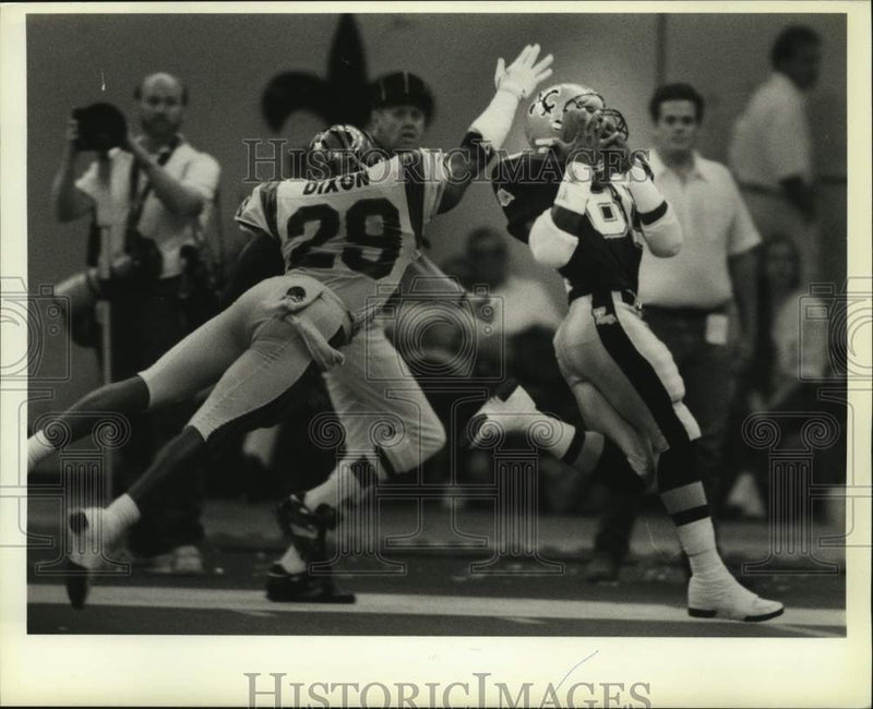 Load image into Gallery viewer, 1989 Press Photo Saints vs. Bengals Football Field Action, New Orleans
