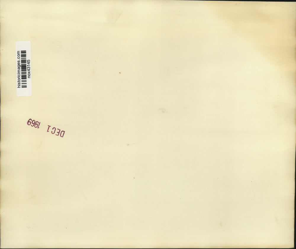 1969 Press Photo The Champs Elysees lined with 30,000 Christmas lights in Paris