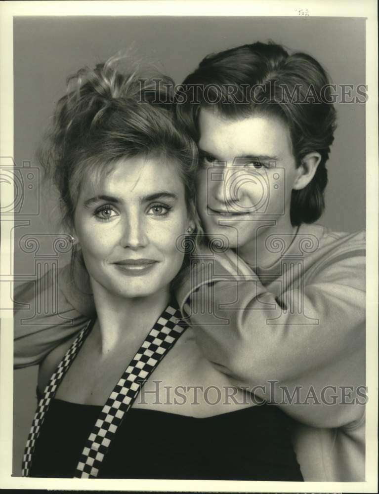 1989 Press Photo Chris Young &amp; Lisa Patrick star in &quot;Live-in,&quot; a CBS-TV series.- Historic Images