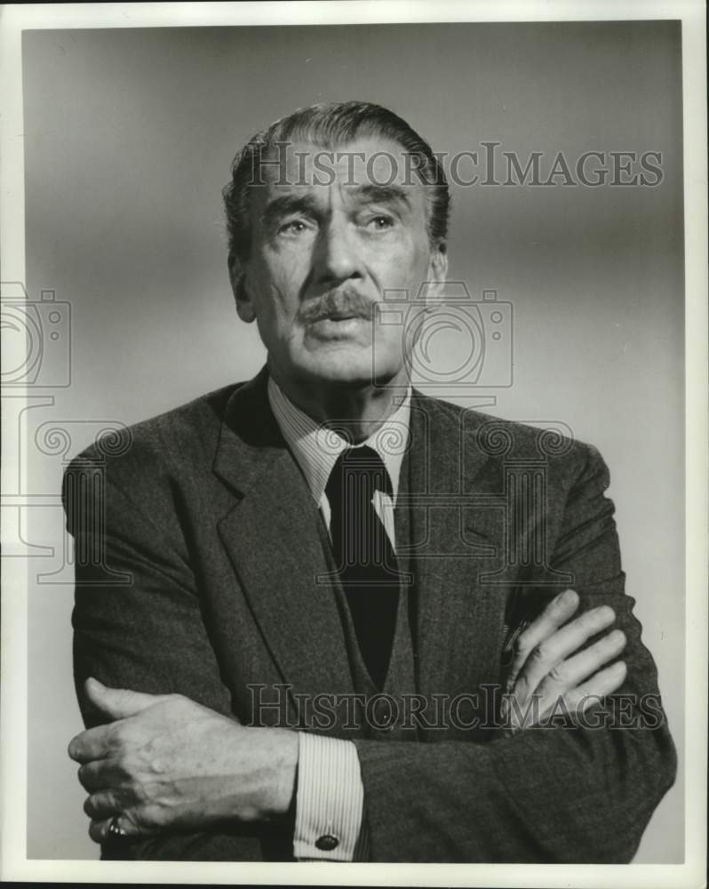 1967 Press Photo Actor Walter Pidgeon of &quot;The Executioners&quot; on &quot;The FBI&quot;- Historic Images