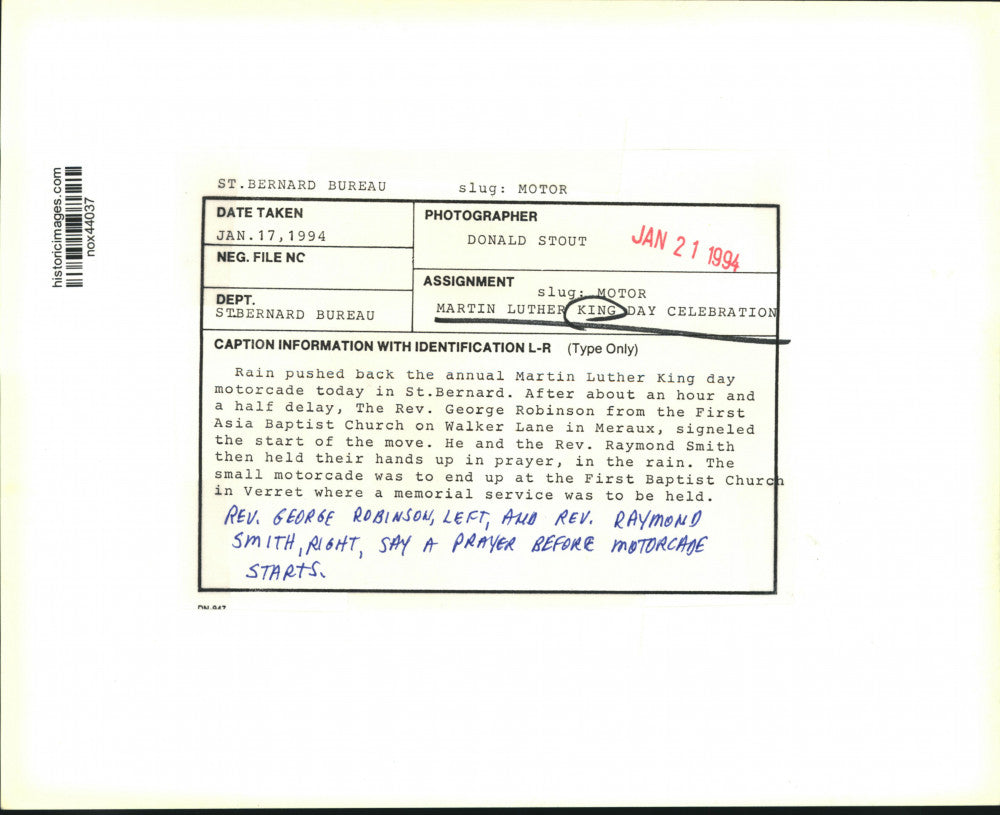 1994 Press Photo Reverends George Robinson & Raymond Smith before a MLK parade