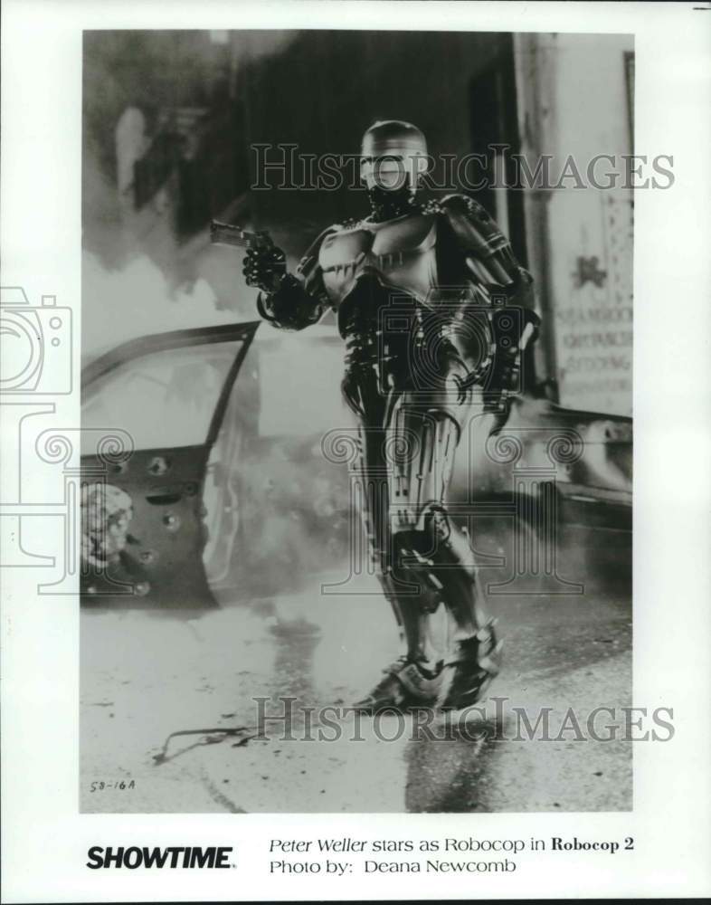 1991 Press Photo Actor Peter Weller in &quot;Robocop 2&quot; - nox45090- Historic Images