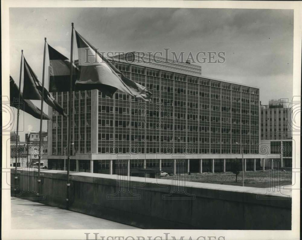 1958 Press Photo State Office Building in New Orleans - nox45708