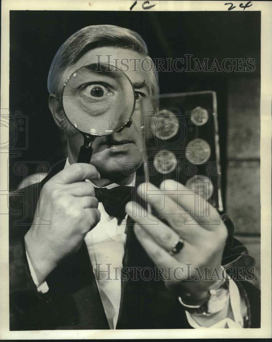 1971 Press Photo Actor Paul Rogers in "Sleuth" - nox46064- Historic Images