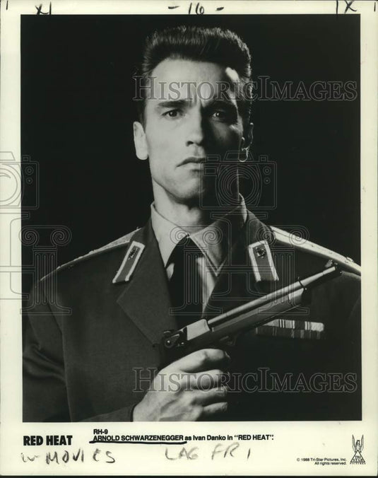 1988 Press Photo Arnold Schwartzenegger as Ivan Danko in "Red Heat."- Historic Images