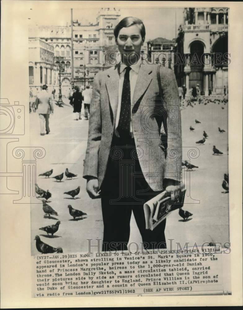 1962 Press Photo Prince William of Gloucester in St. Mark&#39;s Square, Venice- Historic Images