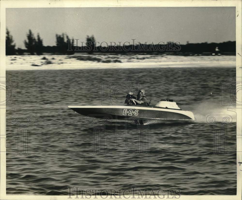 1968 Press Photo Bobby Walters Speedboat, Dixie Flyer II - nox49973- Historic Images