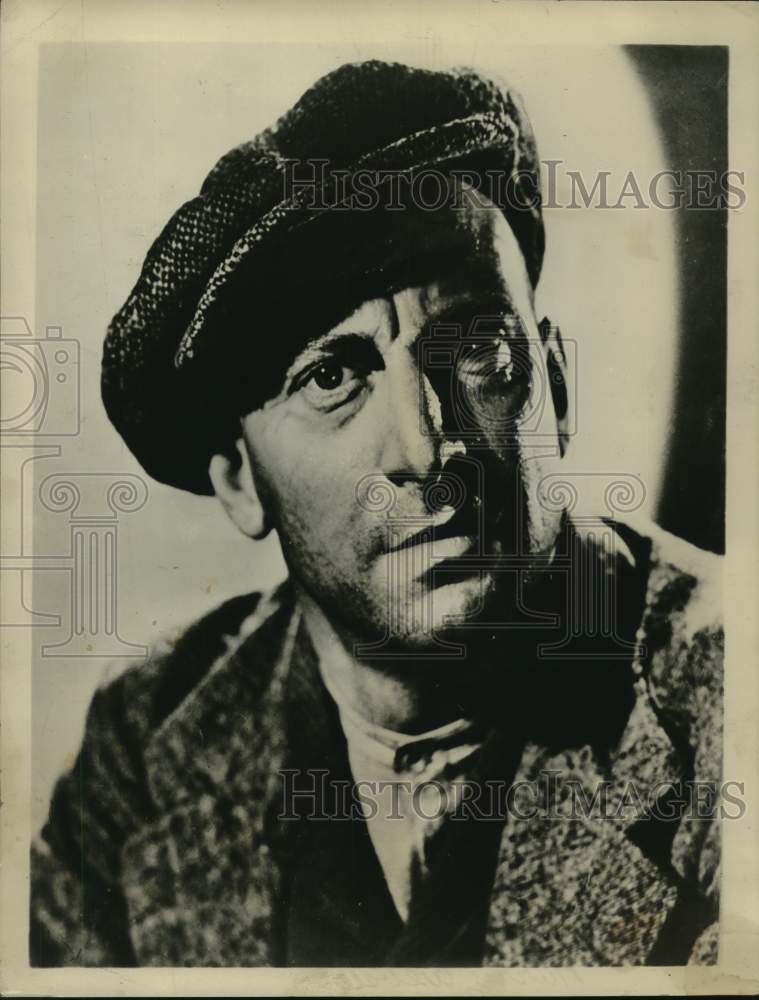 1956 Press Photo Harry Webster, Dublin Player Actor in Closeup - nox51759- Historic Images